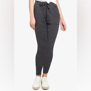 Abercrombie & Fitch Cloud Joggers paper bag waist